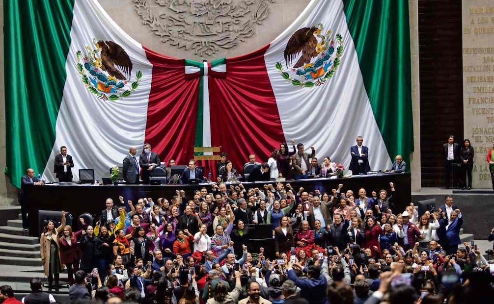 Sesión en la Cámara de Diputados en la que se discutieron las reservas a la Ley de Aguas. Foto: Archivo / CUARTOSCURO