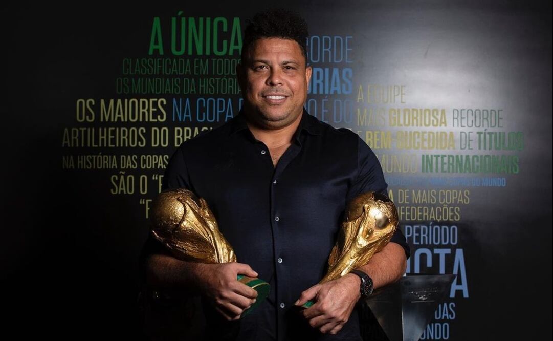 El Fenómeno con las dos Copas del Mundo / Foto: Instagram Ronaldo