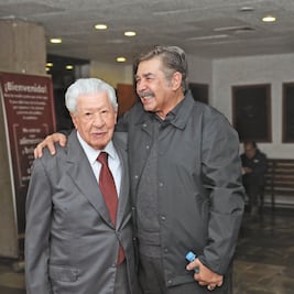 A Ortiz de Pinedo no interesa más el teatro López Tarso