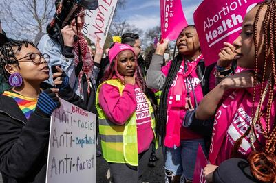 Republicanos en el Senado de EU bloquean un proyecto de ley que protegía el aborto