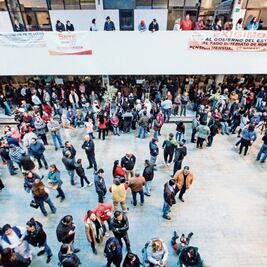 Empleados de gobierno protestan en 4 entidades; les deben aguinaldo y sueldos