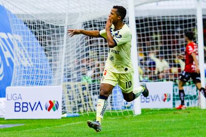 Giovani dos Santos será titular contra Toluca en el Nemesio Diez