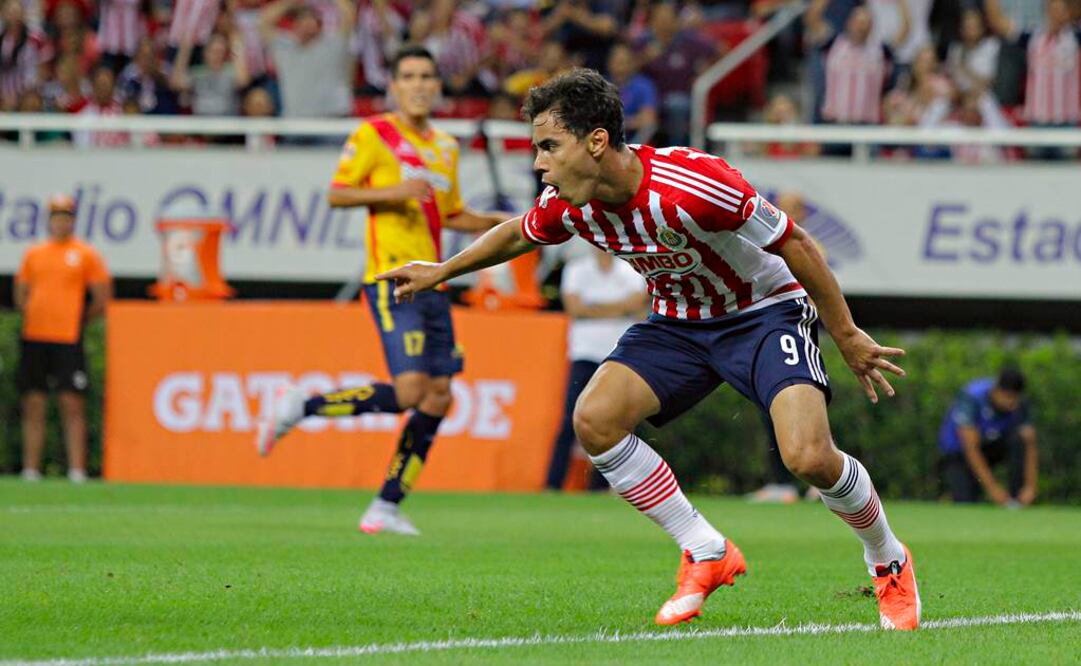 Chivas gana con un histórico Omar Bravo