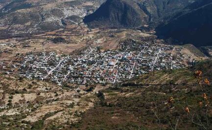 Pobladores de Santo Domingo Nundó denuncian cobro de vecinos por transitar sobre carretera en Oaxaca; piden intervención del gobierno