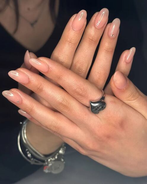 Uñas jabón. Foto: Instagram @lucyb._beauty