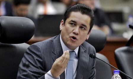 Reconoce PVEM inconstitucionalidad en plan B; pide al Senado modificarlo