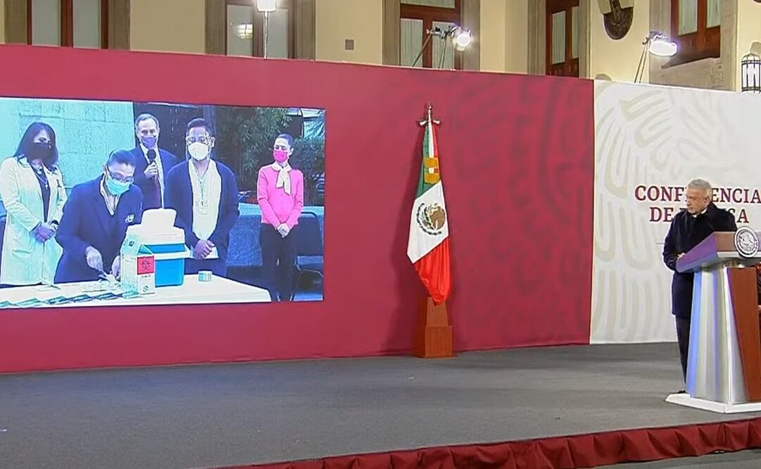 La enfermera María Irene Ramírez fue la primera mexicana en recibir la dosis contra coronavirus. Foto: Captura de pantalla