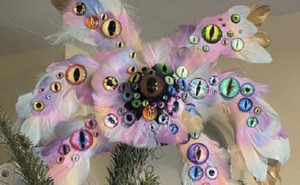 FOTOS: Ángeles "bíblicamente precisos" coronan árboles de Navidad en Tennessee