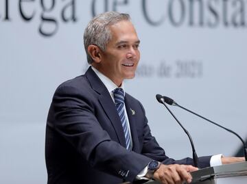 Analizan Morena y bloque de contención en el Senado, dictamen de juicio político