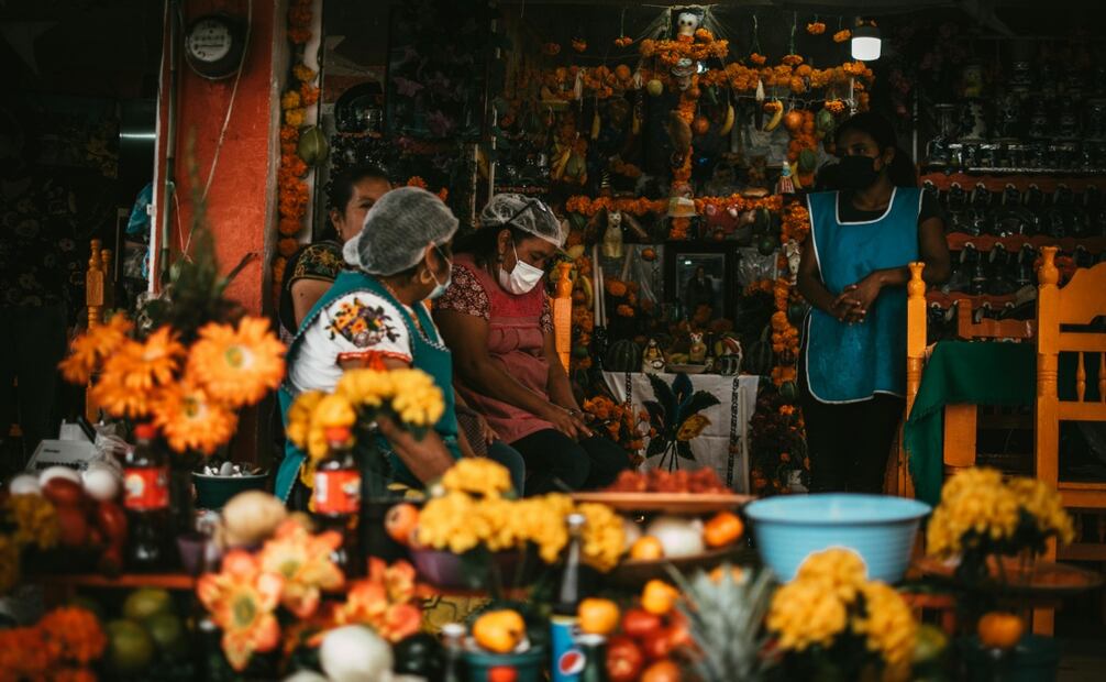 Visitar la Isla de Janitzio en Día de Muertos es una experiencia que se disfruta de principio a fin. Foto: Pexels