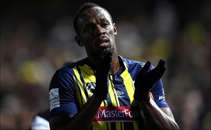 Usain Bolt debuta en el futbol