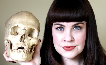 Dos años con un cadáver, los ritos funerarios más raros del mundo