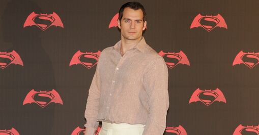 Henry Cavill negocia su regreso como Superman