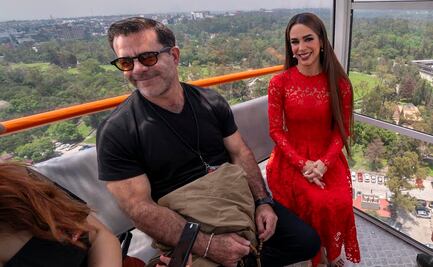 Eduardo Capetillo acompaña a Biby y reza el Rosario