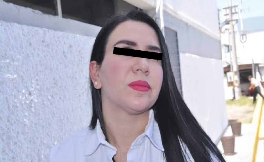 Vinculan a proceso a exfuncionaria identificada como YAC; enfrentará investigación en libertad por uso ilícito de atribuciones. Foto: Especial