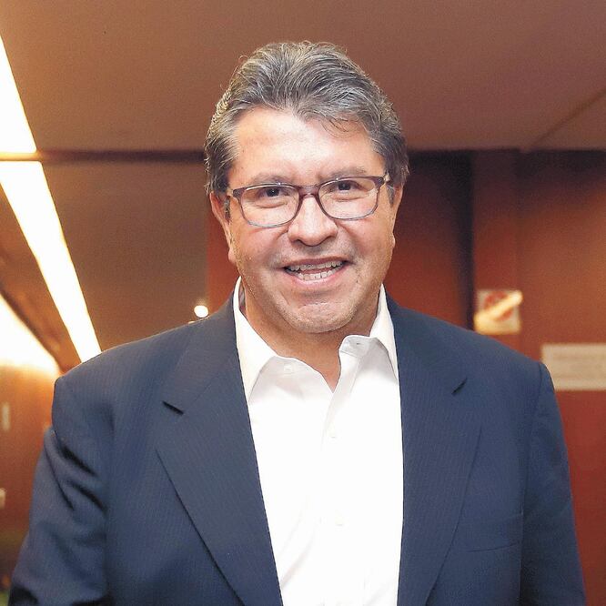 Atasco. Monreal señaló que la minuta enviada por la Cámara de Diputados tiene casi un año atorada en la Cámara Alta. ARCHIVO EL UNIVERSAL