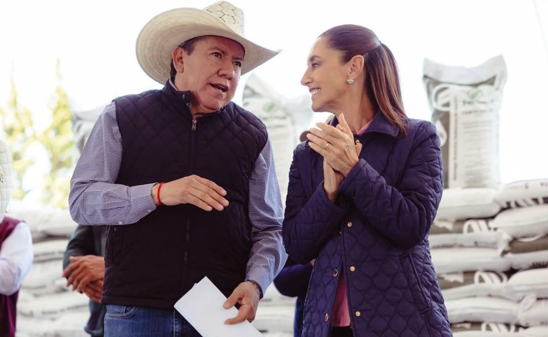 El gobernador de Zacatecas, David Monreal, y la presidenta de México, Claudia Sheinbaum, en la inauguración de la planta de frijol "Beatriz González Ortega" en Sombrerete. Foto: Presidencia