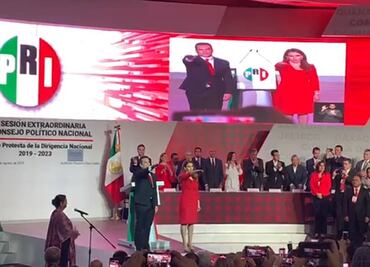 Alejandro Moreno rinde protesta como nuevo líder nacional del PRI