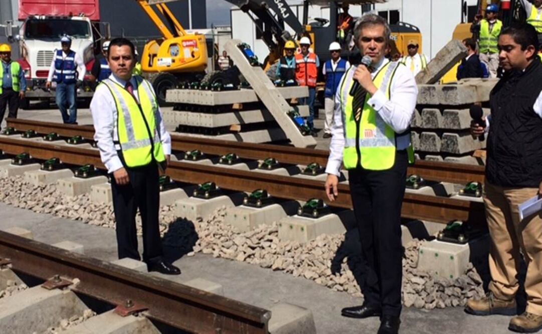 L12: Encabeza Mancera supervisión de obras