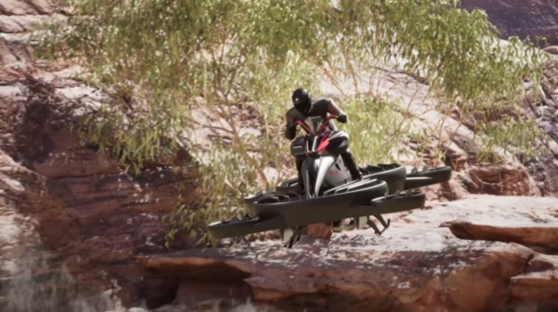 Japón presenta motocicleta voladora que podría alcanzar los 100 km/h 