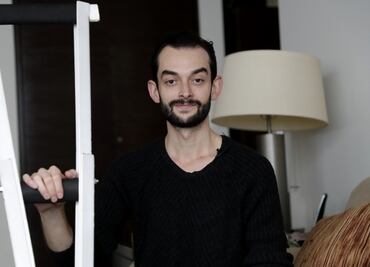 Mexican creates eco-friendly cardboard crutches
