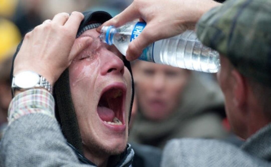 Conoce cuál es la diferencia entre gas lacrimógeno, gas pimienta y gas de extintor, y cuáles son usados como armas. Foto: Shutterstock