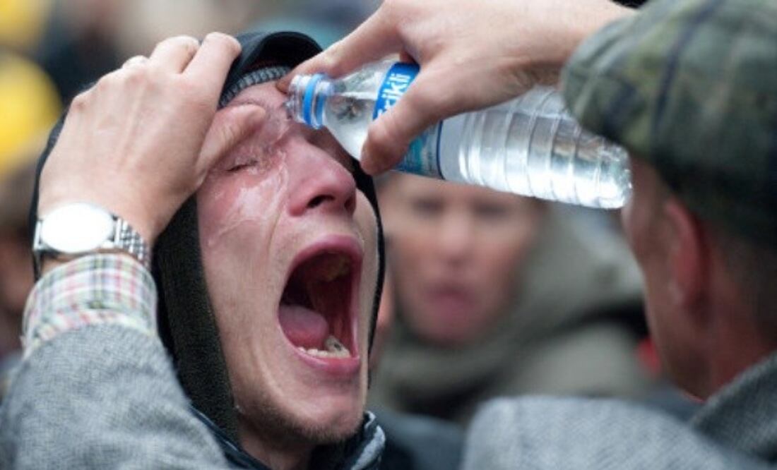 Conoce cuál es la diferencia entre gas lacrimógeno, gas pimienta y gas de extintor, y cuáles son usados como armas. Foto: Shutterstock