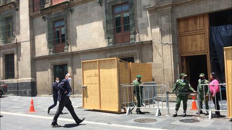 Captan en video llegada de Adán Augusto, gobernador de Tabasco, a Palacio Nacional 