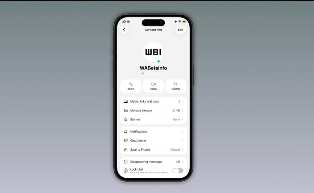 El punto verde de WhatsApp sólo aparece en la información de perfil de los contactos. Foto: WABetaInfo