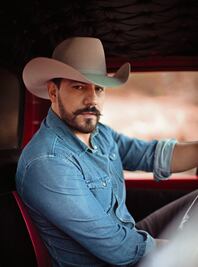 Armando Navárrez dice no al corrido tumbado