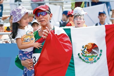 José Leyver Impulsado por una vocecita