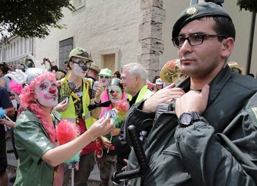 Miles protestan contra la cumbre del G7 en Alemania