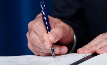 EU busca acuerdo migratorio para que El Salvador sea asilo de migrantes