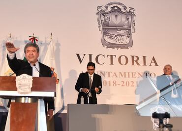 Alcaldes de Tamaulipas rinden protesta de madrugada