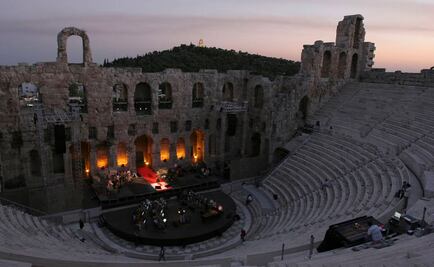 Grecia revive el teatro antiguo