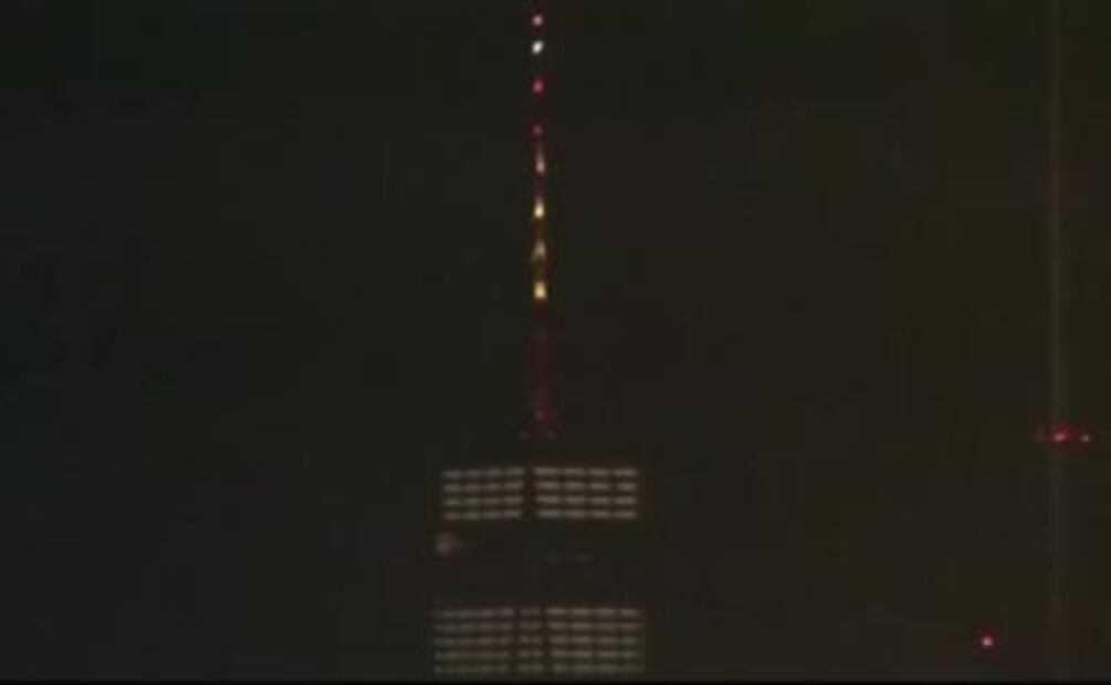 Monumentos del mundo homenajean a víctimas de atentado en Barcelona