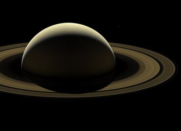 Detectan auroras boreales en Saturno