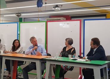 Propone comisionado del Inai ley para proteger a quien delate corruptos