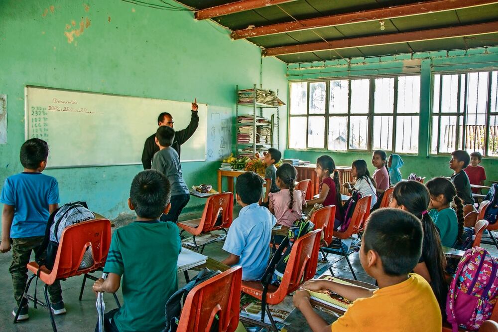 Entre las reclamaciones a la SEP que ha presentado casi la totalidad de las entidades federativas del país, está omitir una educación de calidad, prestar de manera indebida el servicio e impedir el acceso a la misma. Foto: Crisanta Espinosa