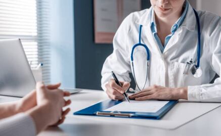 ¡Inflación médica por los cielos! Será más caro ir a un doctor particular en 2025, según encuesta