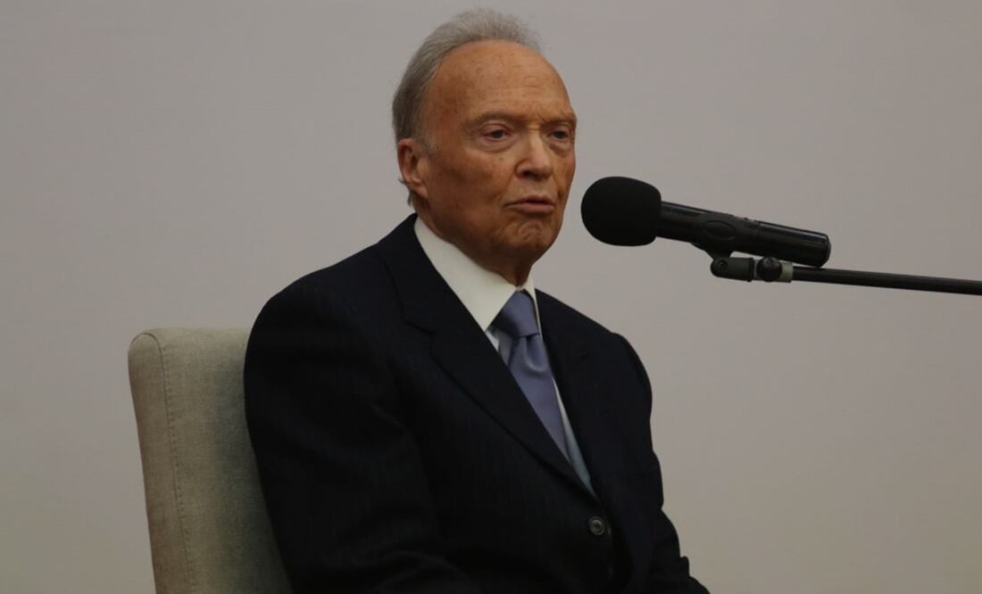 Titular de la FGR, Alejandro Gertz Manero, en la reunión con embajadores y cónsules en la Cancillería Mexicana / Carlos Mejía. EL UNIVERSAL