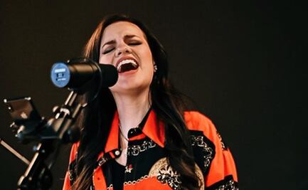 Destrozan a Sarita por compartir fotos con José José 