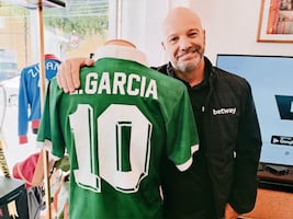 Luis García. Lo feliz que es cerca del futbol en televisión