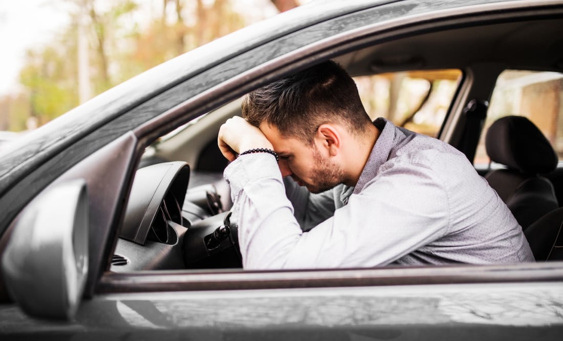 Contrata un seguro para tu auto y evita multas. Imagen: Freepik