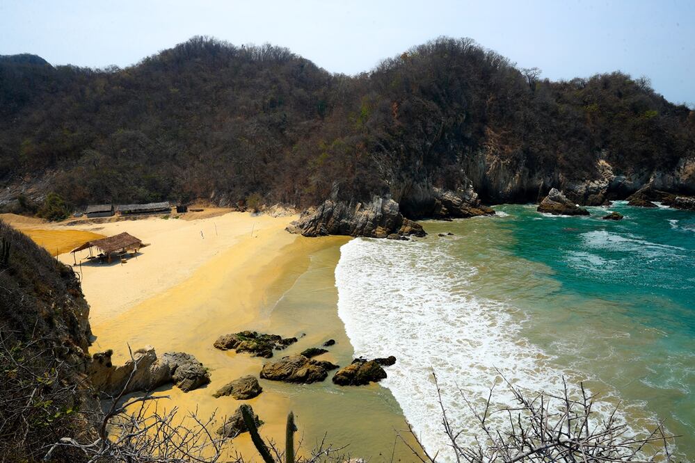 Playa del Amor, en la costa de Michoacán. Foto: Adriana Hernández
