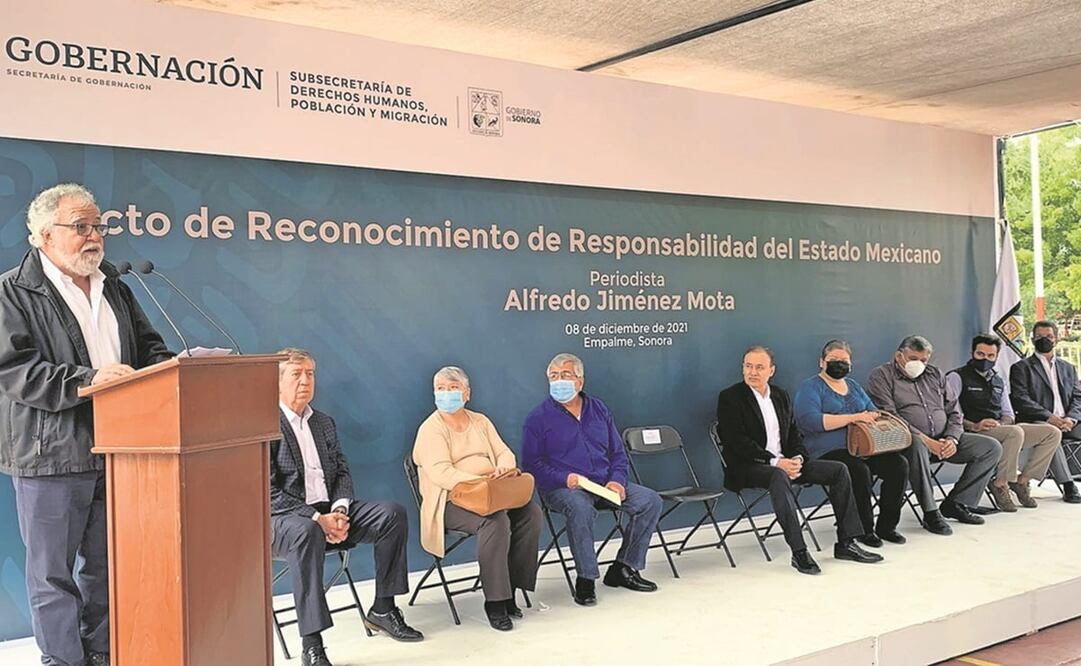 Alejandro Encinas ofreció la disculpa pública a nombre del Estado mexicano, en un acto sin precedente en el caso de un periodista desaparecido. Foto: Amalia Escobar. EL UNIVERSAL