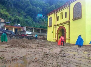 Gobierno de Oaxaca busca a 4 personas desaparecidas tras "Vicente"