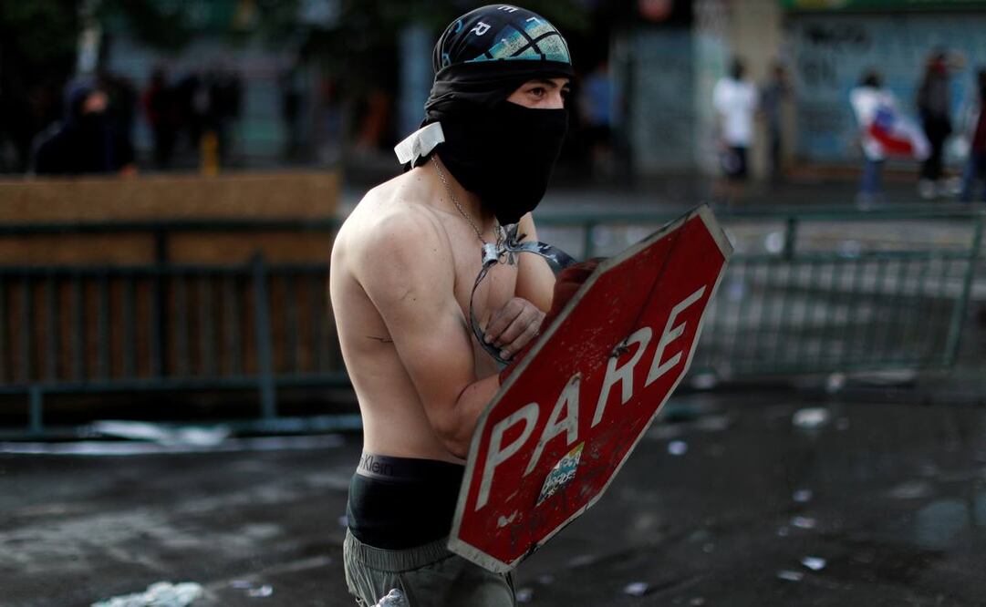 "PareMan" o "Capitán Pare", quien fue retratado por un fotógrafo de Reuters, se convirtió en uno de los símbolos del descontento social (Foto: Reuters)