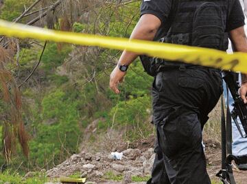 Hallan cadáver con mensaje del crimen organizado en carretera de Jerez, Zacatecas