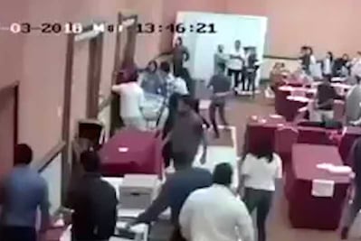 PAN en Puebla denuncia irrupción y agresión de Morena